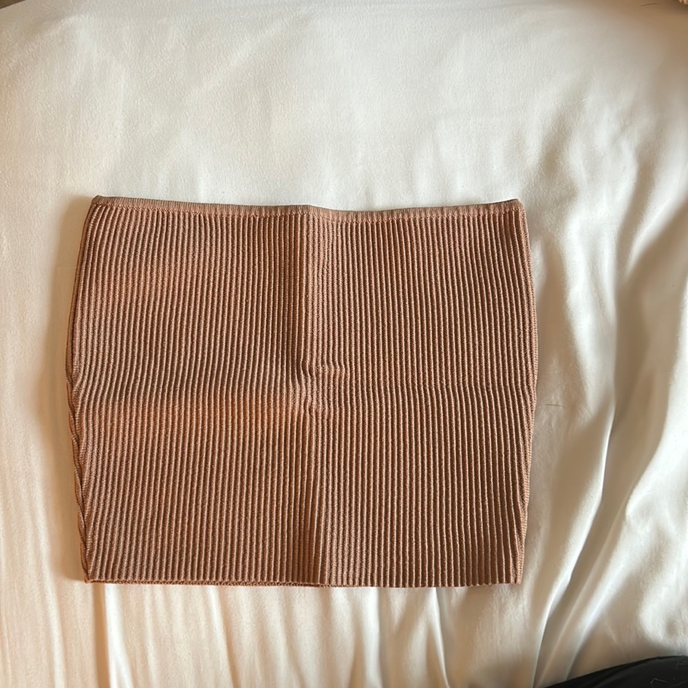 Cropped tube top